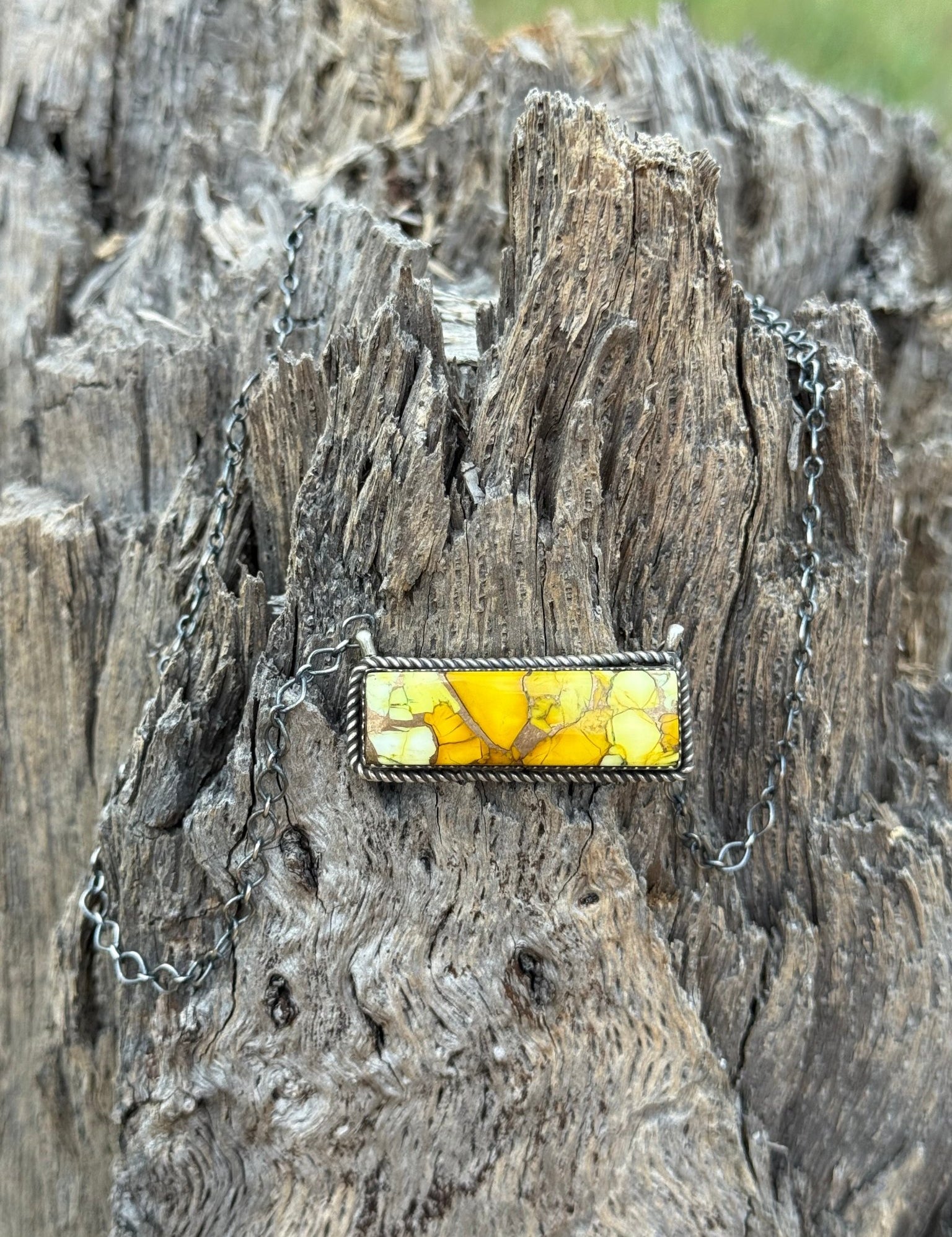 Authentic Honey Dahlia Bumblebee Turquoise Bar Necklace