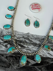 Authentic Kingman Turquoise Beaded Jewelry Set