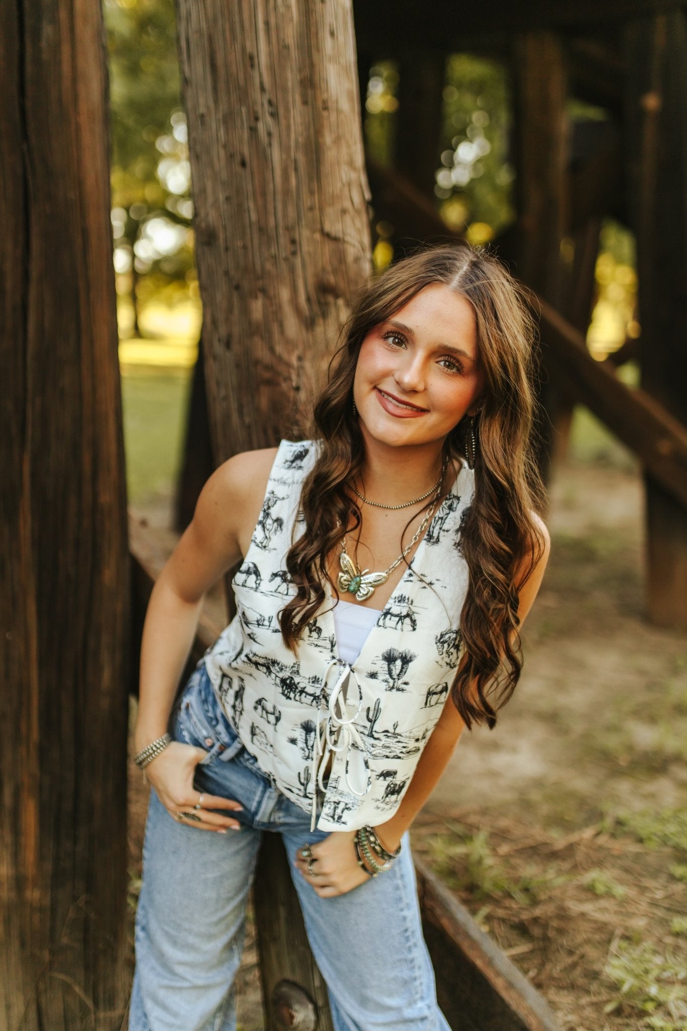 Desert Scene Front Tie VestS