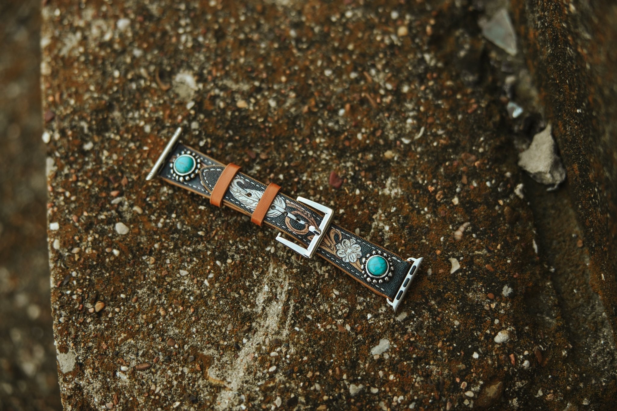 Floral Western Faux Leather Apple Watch Band – Wild Junkie display picture 1