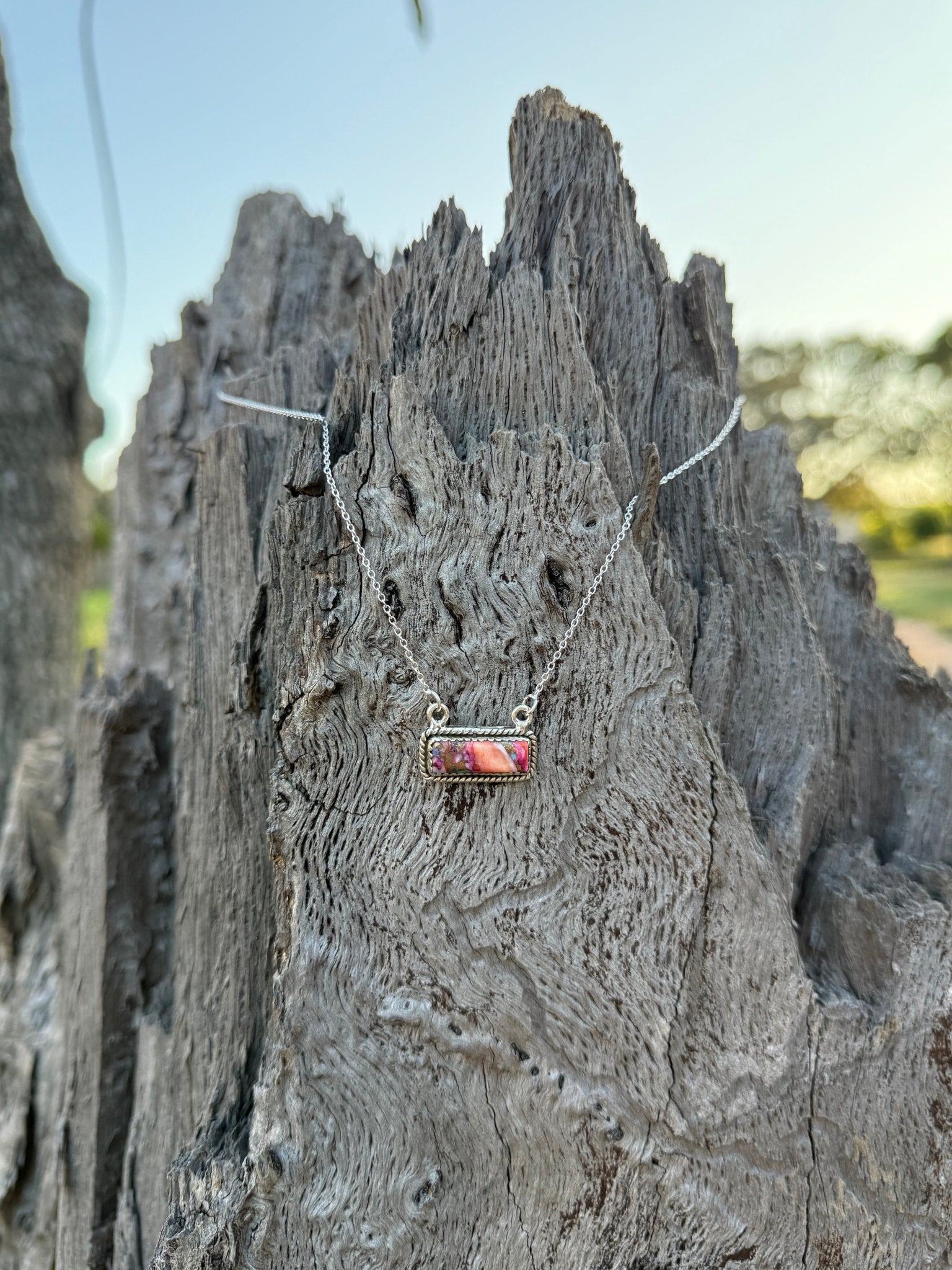 Mini Authentic Dahlia Bar Chain Necklace