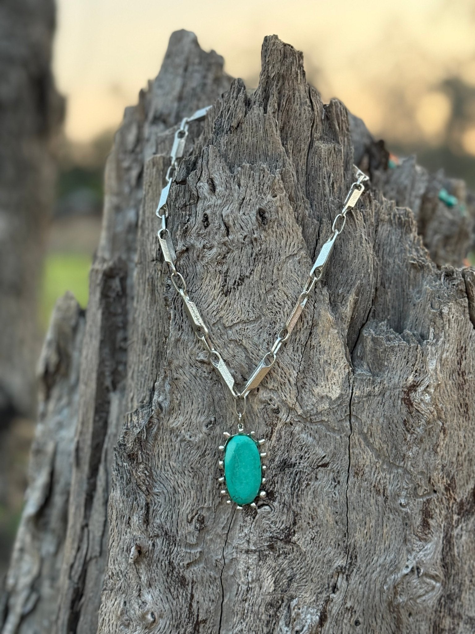 Oval Turquoise Link Necklace