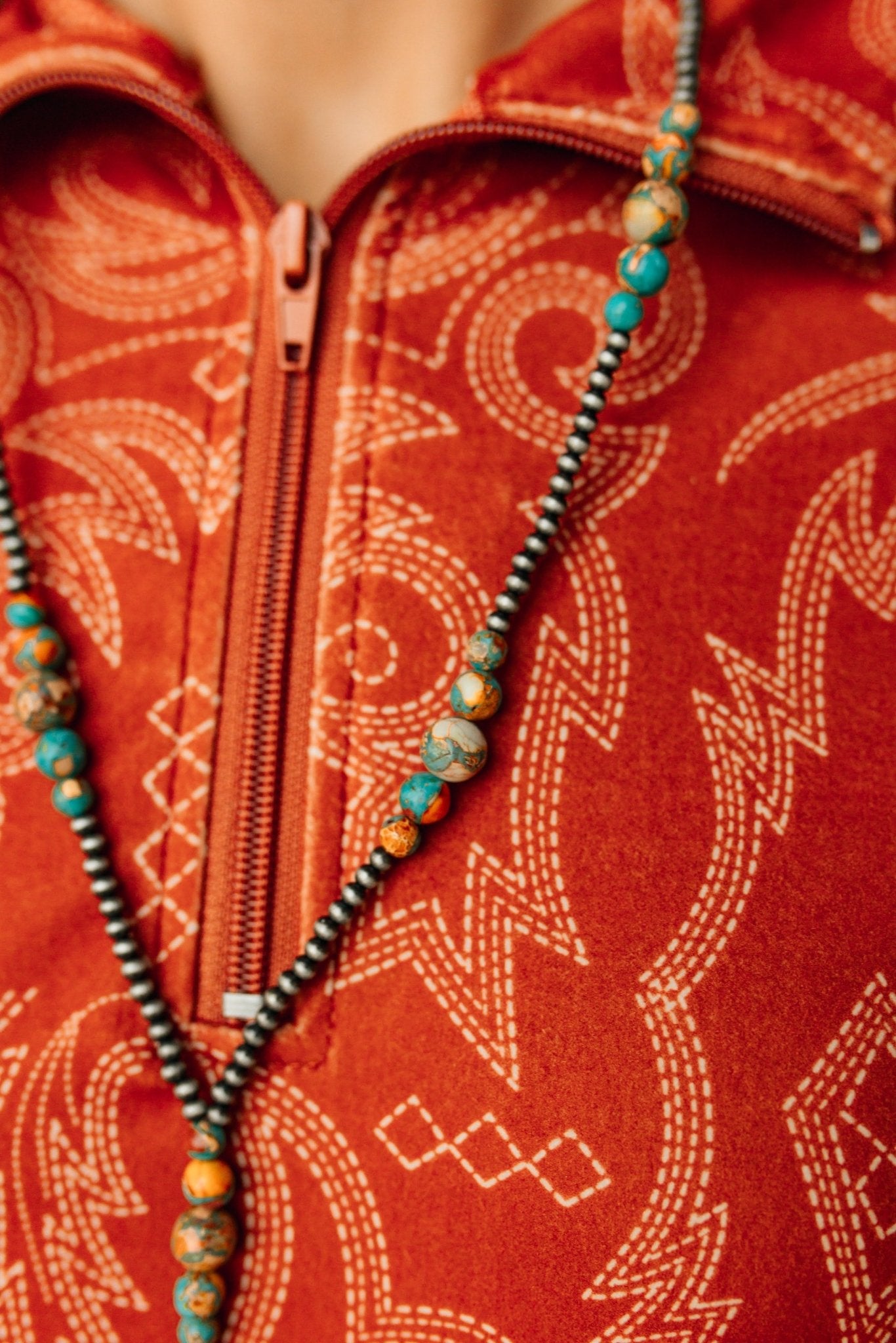 Spiny Oyster Beaded Lariat Necklace