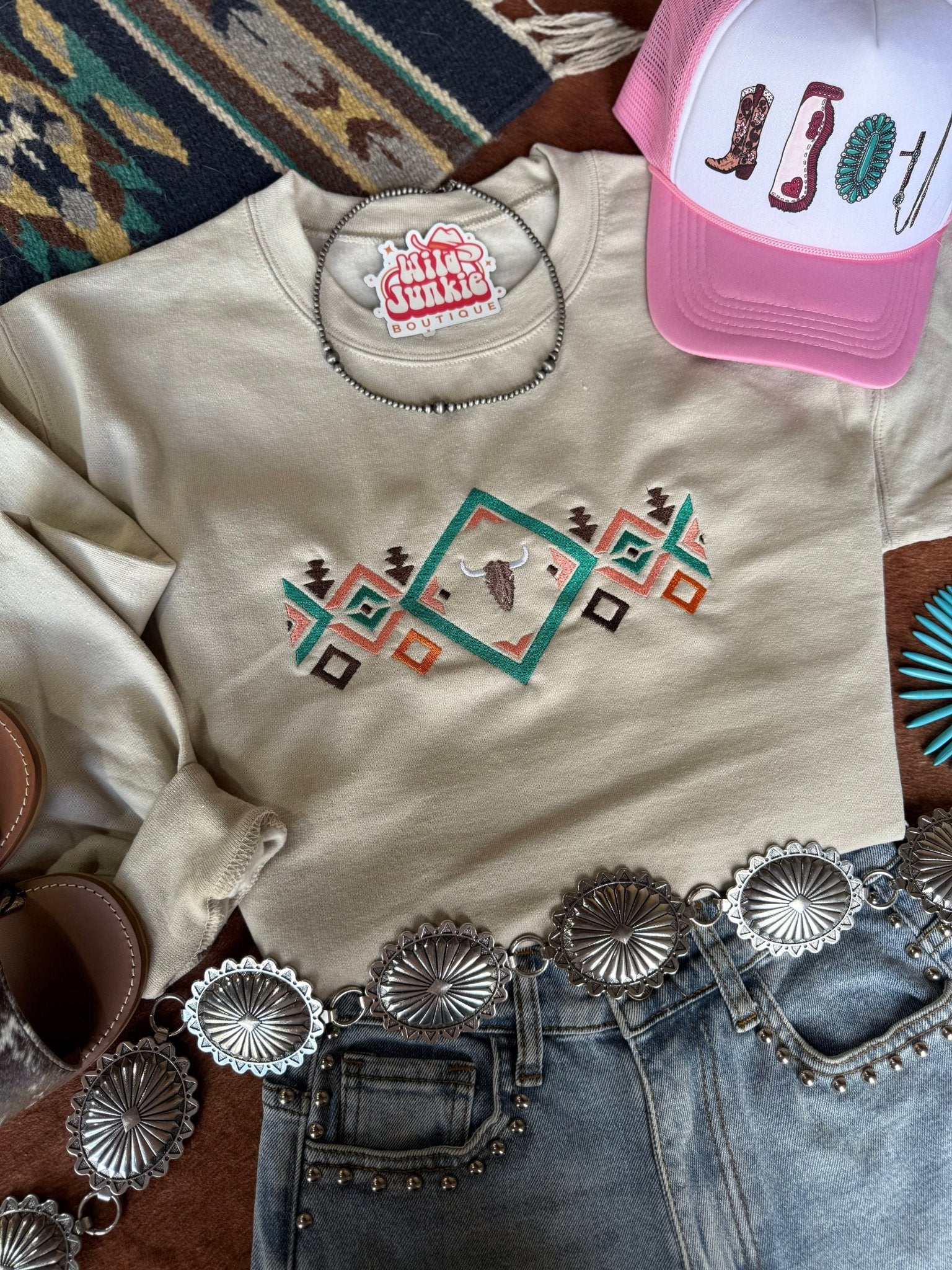Steer Aztec Embroidered SweatshirtS