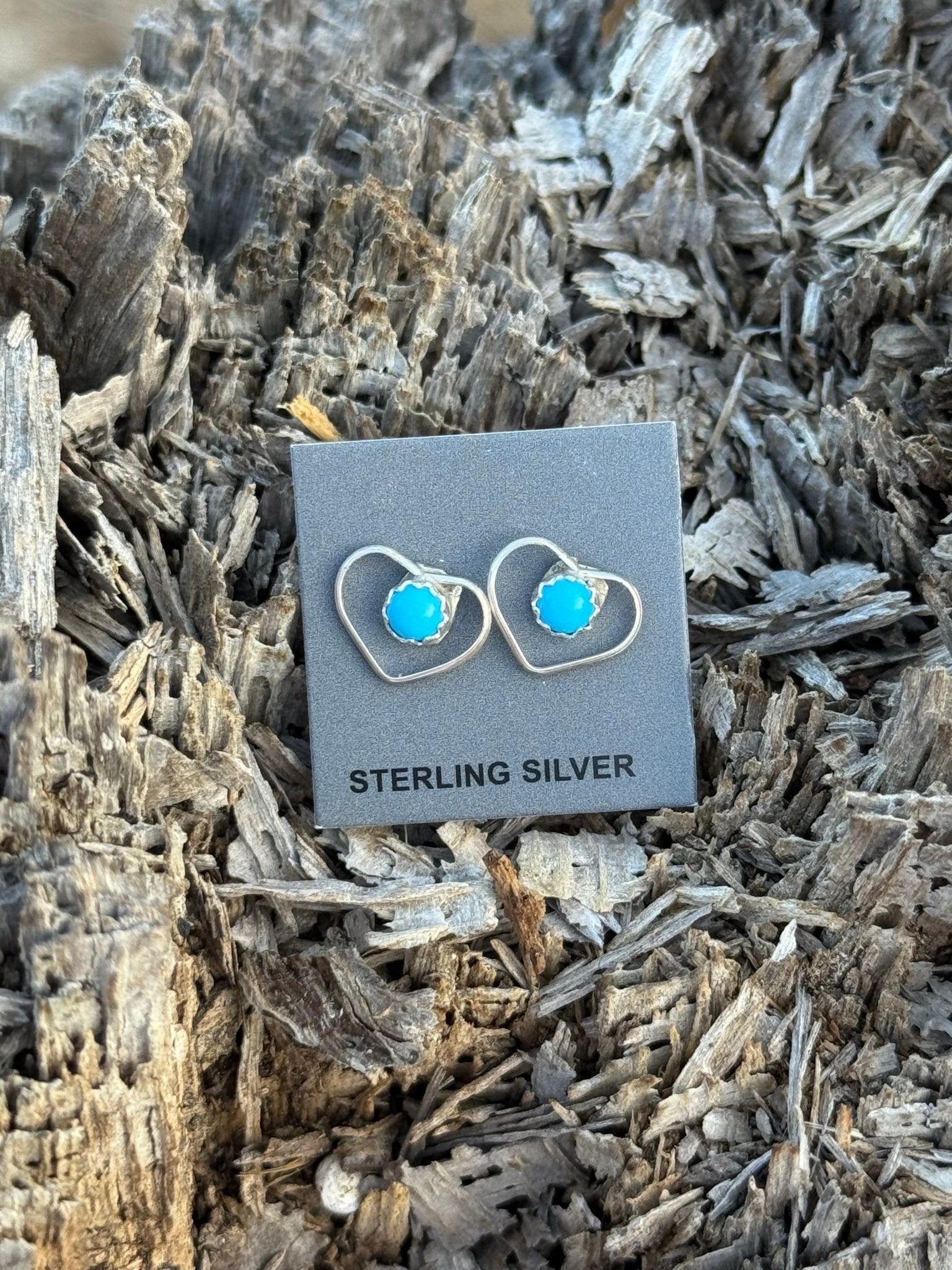 Tiny Kingman Heart Stud Earrings