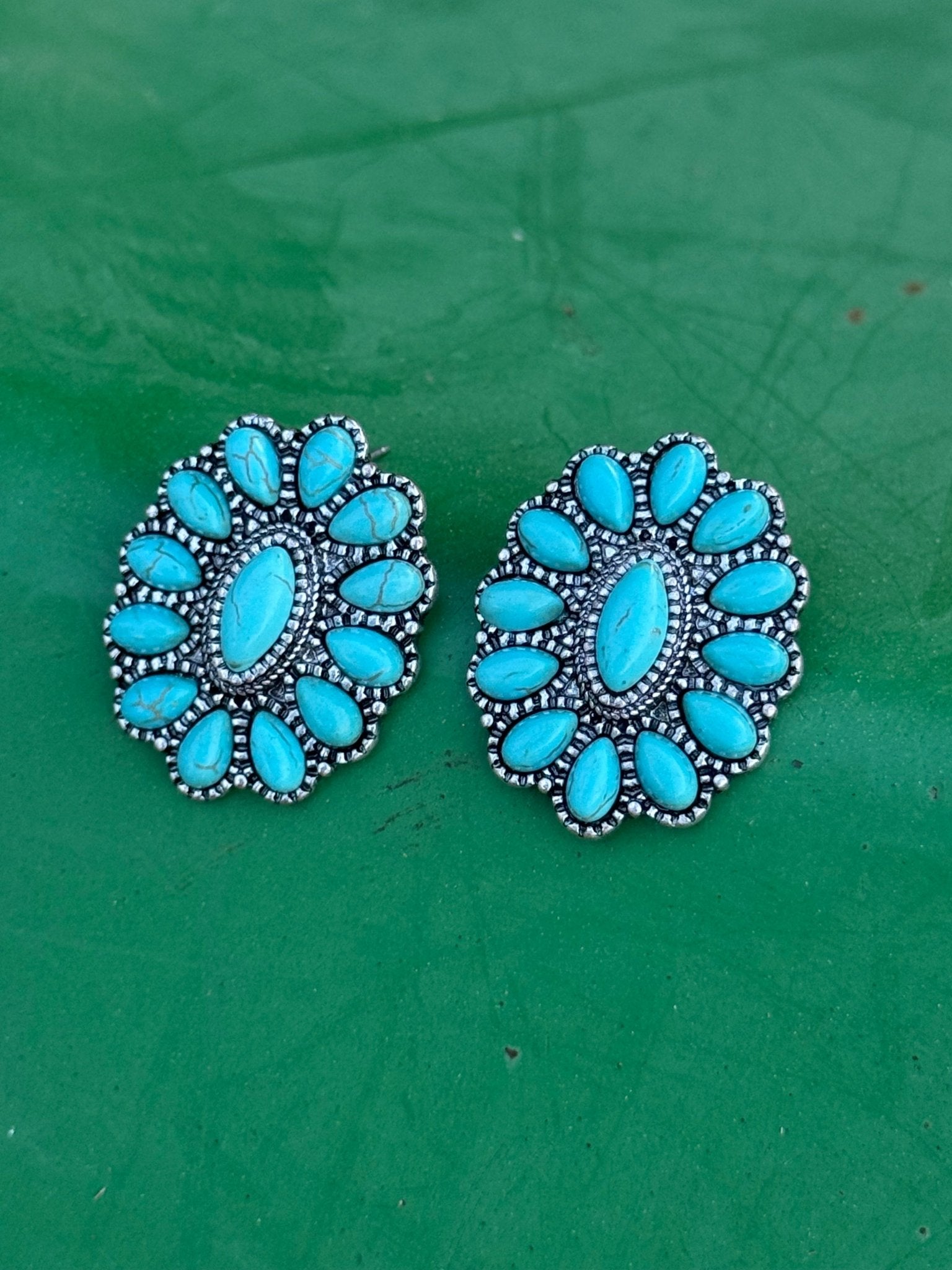 Turquoise Bloom Oval Cluster Earrings