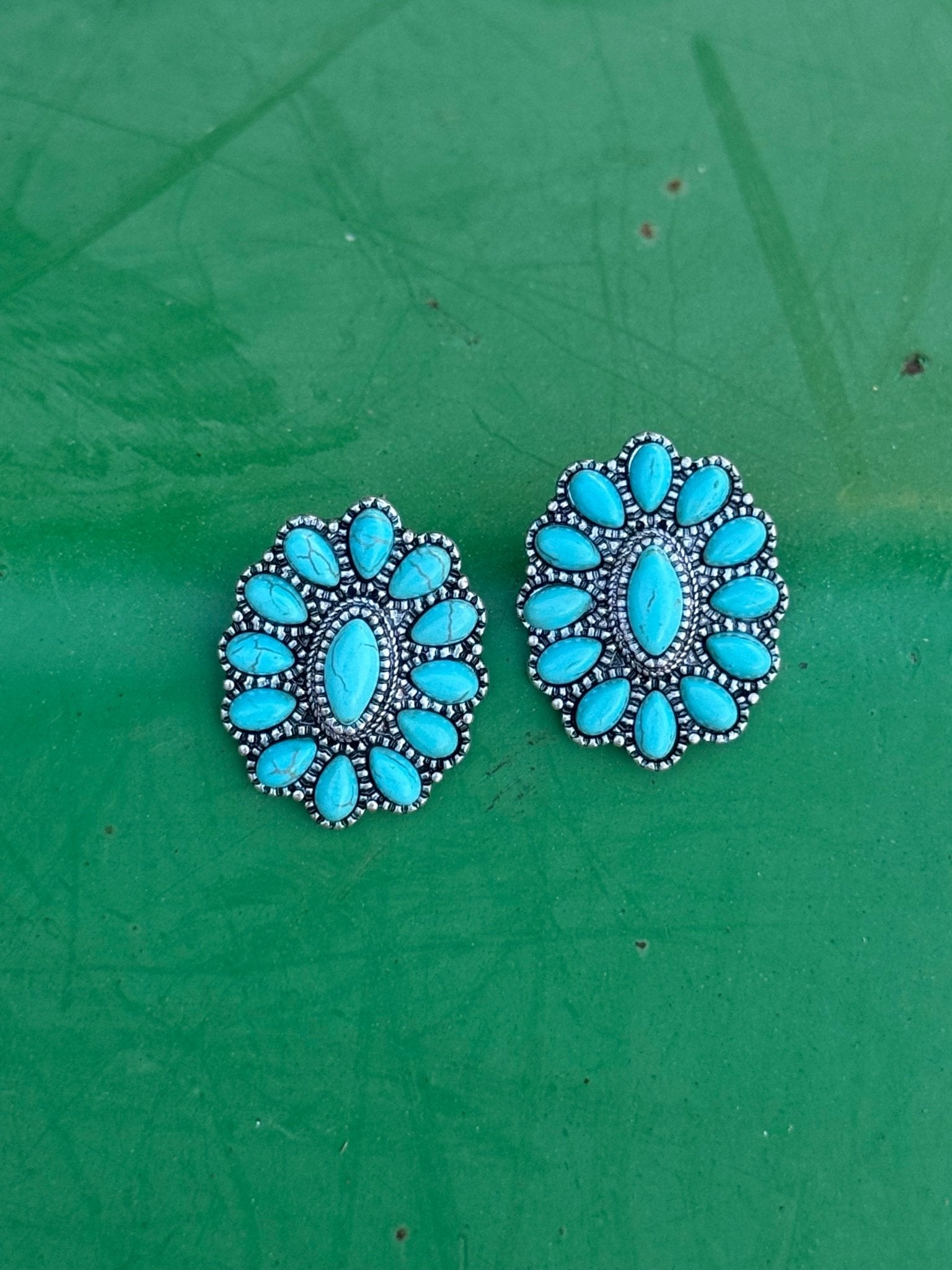 Turquoise Bloom Oval Cluster Earrings