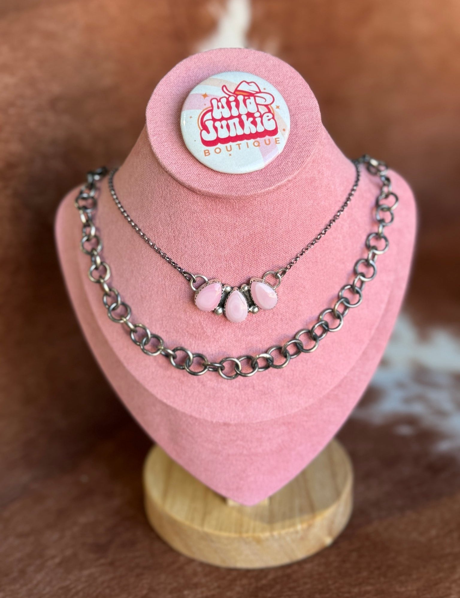 Wanderlust Trio Pink Necklace