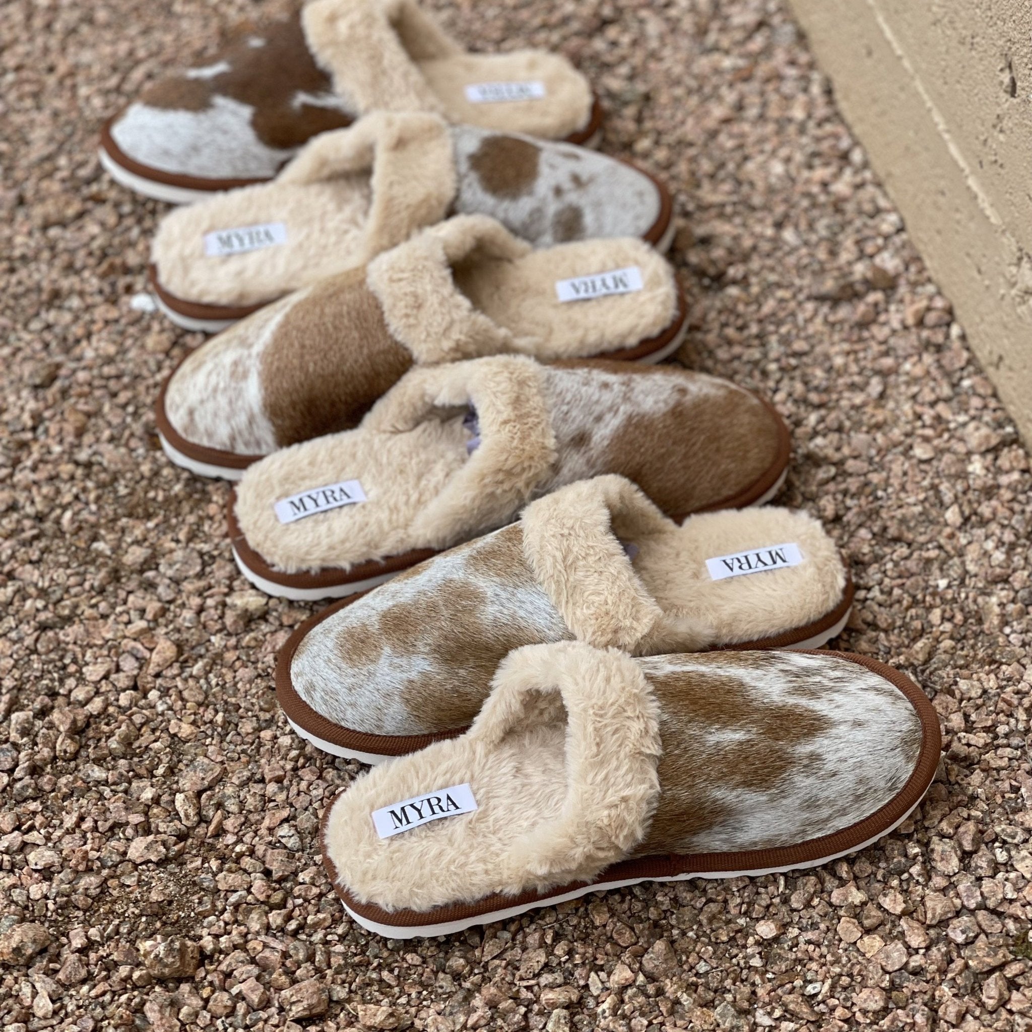 Authentic Cowhide Slippers - ChocolateChocolate6