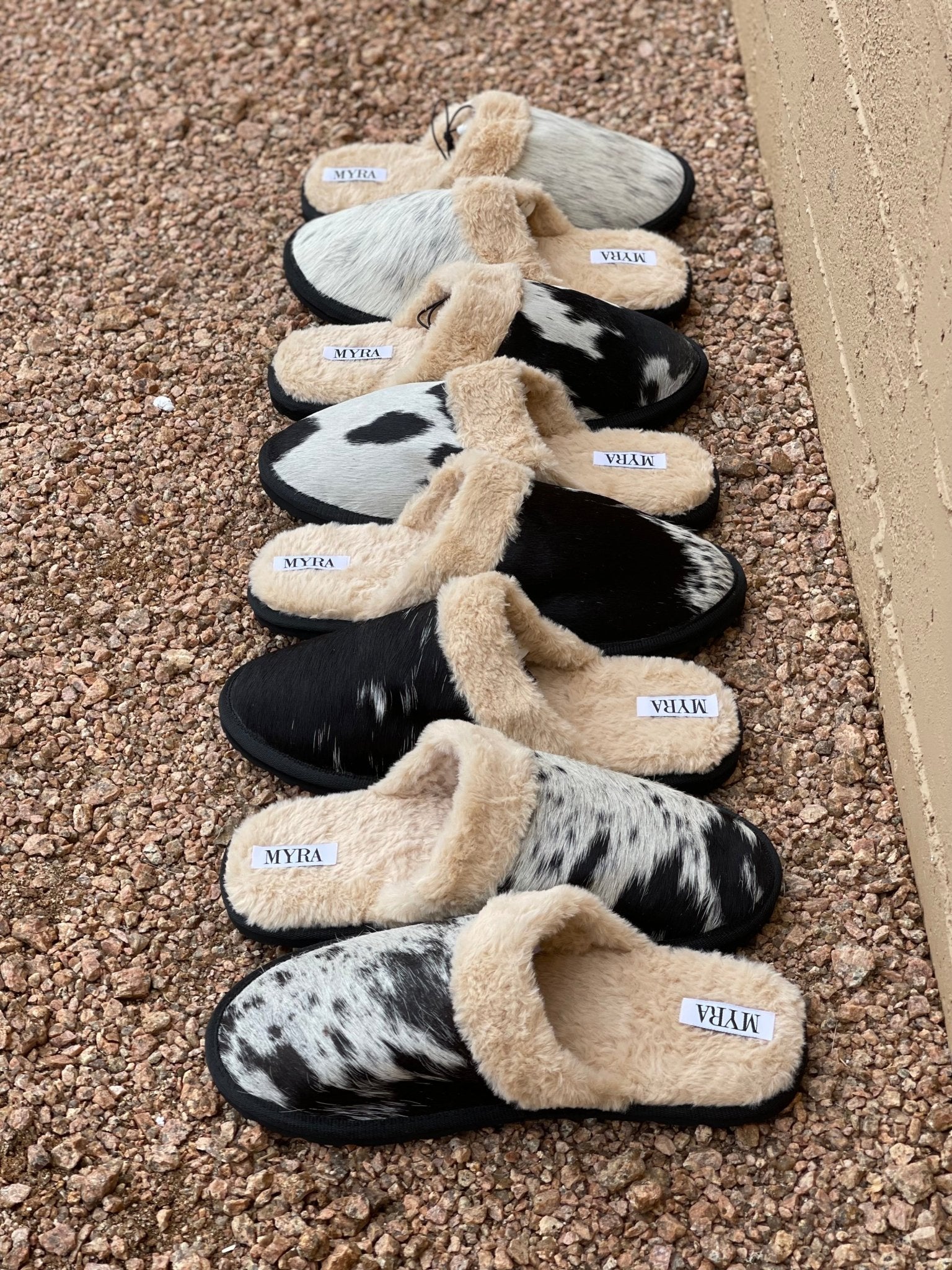Authentic Cowhide Slippers - Salt & PepperBlack6