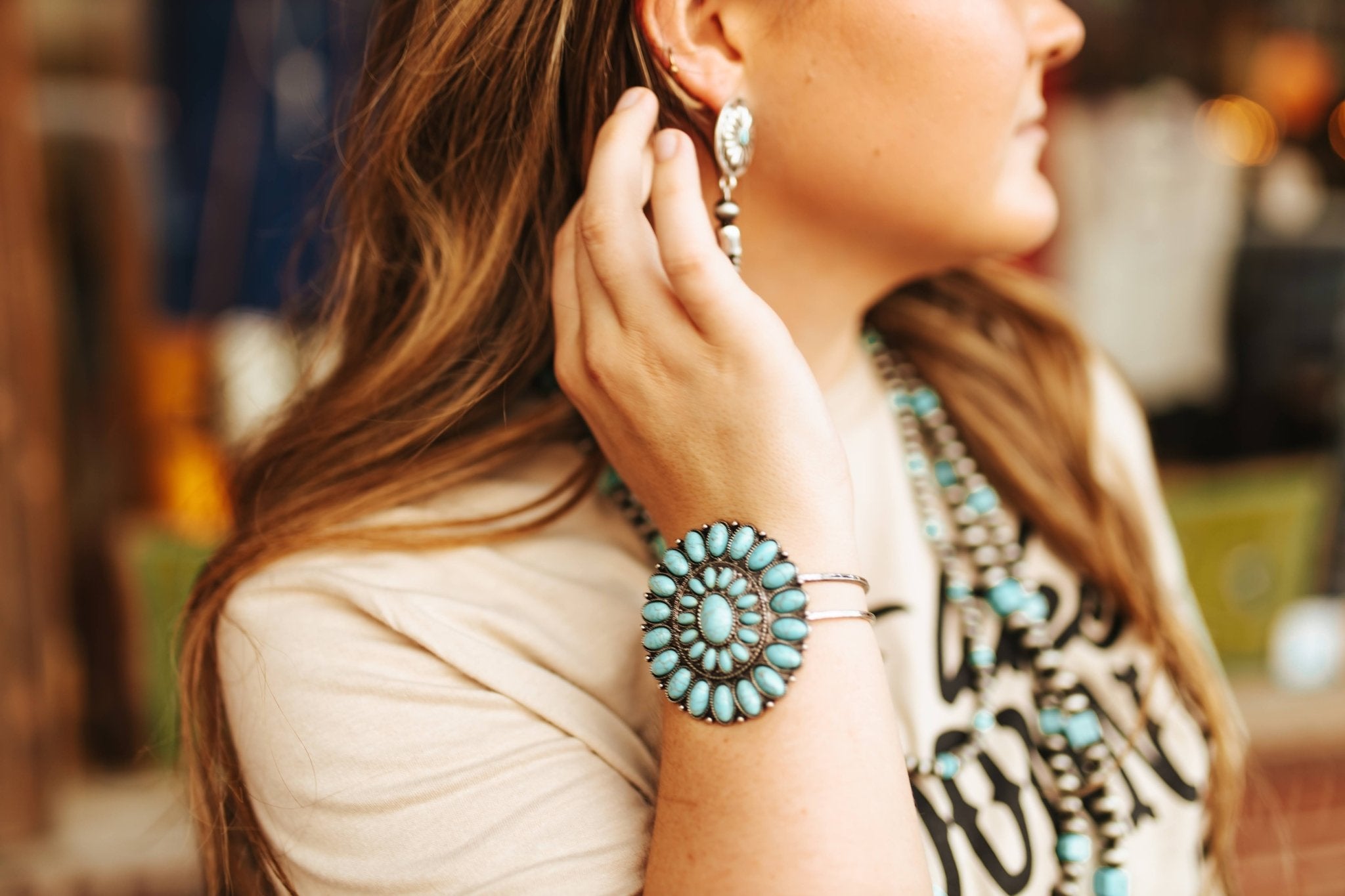 Turquoise Cluster Hinge BraceletTurquoiseOS