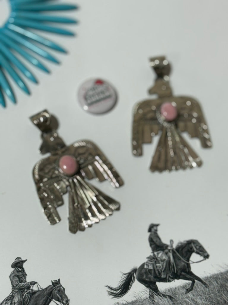 Pink Conch Thunderbird Pendant