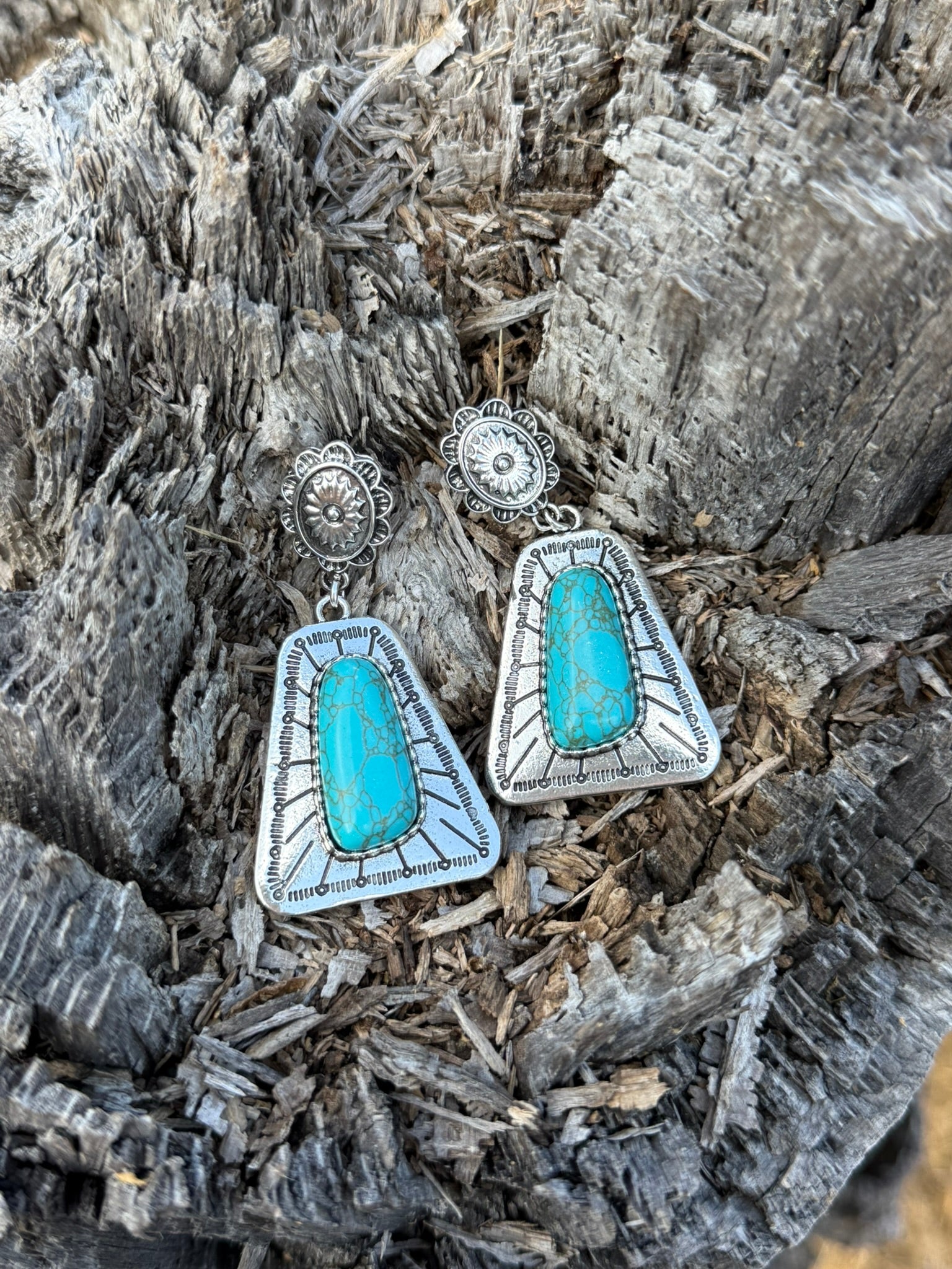 Western Etched Turquoise Concho Drop Earrings