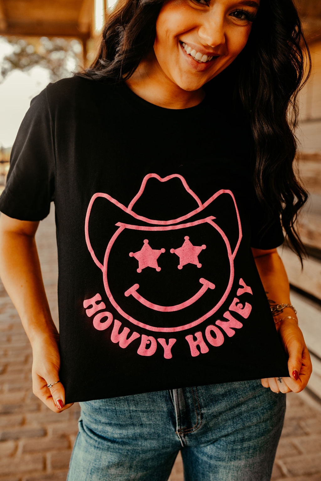 Howdy Honey Smiley Graphic Tee