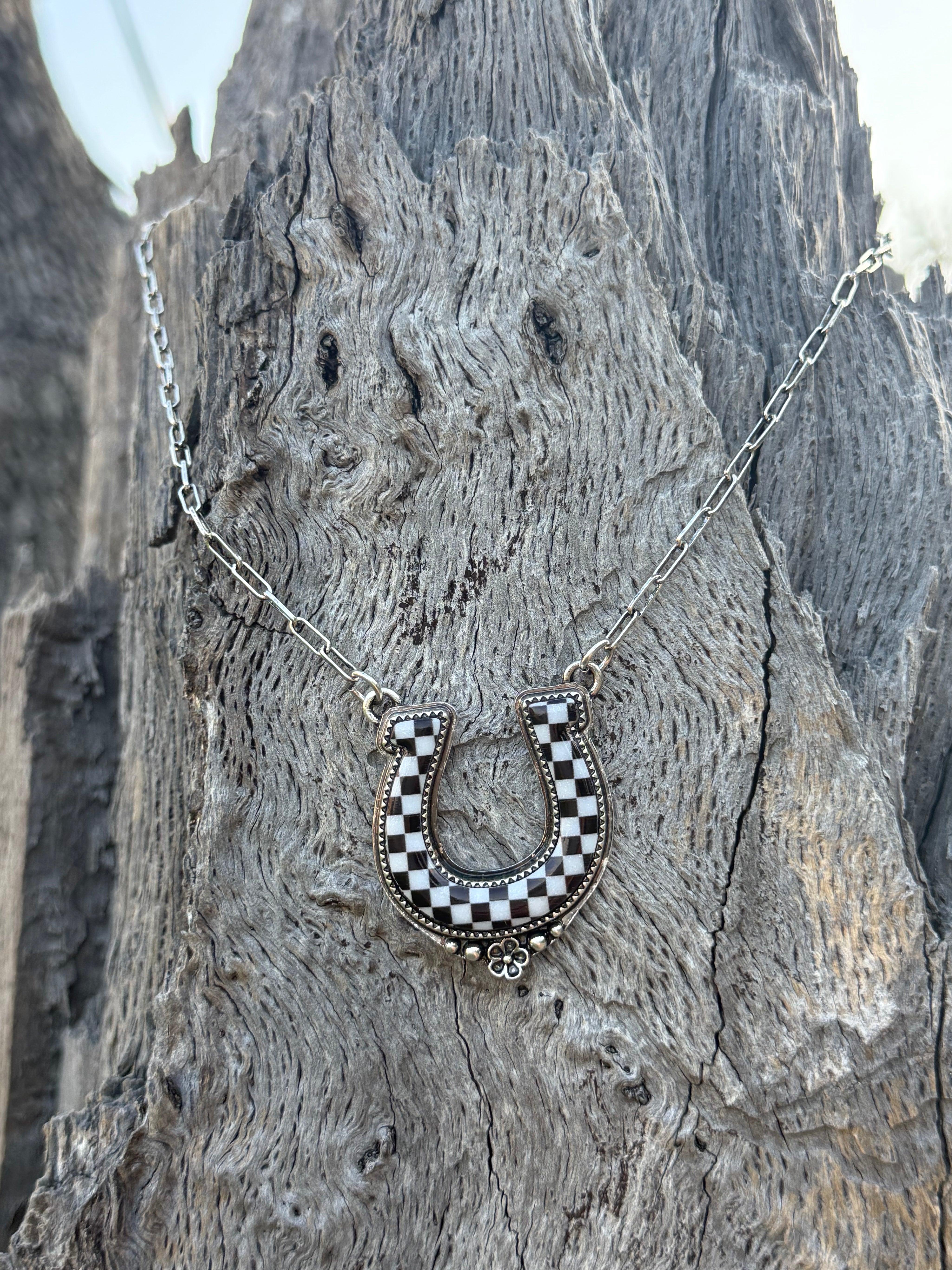 Checkered Charm Horseshoe Chain Necklace