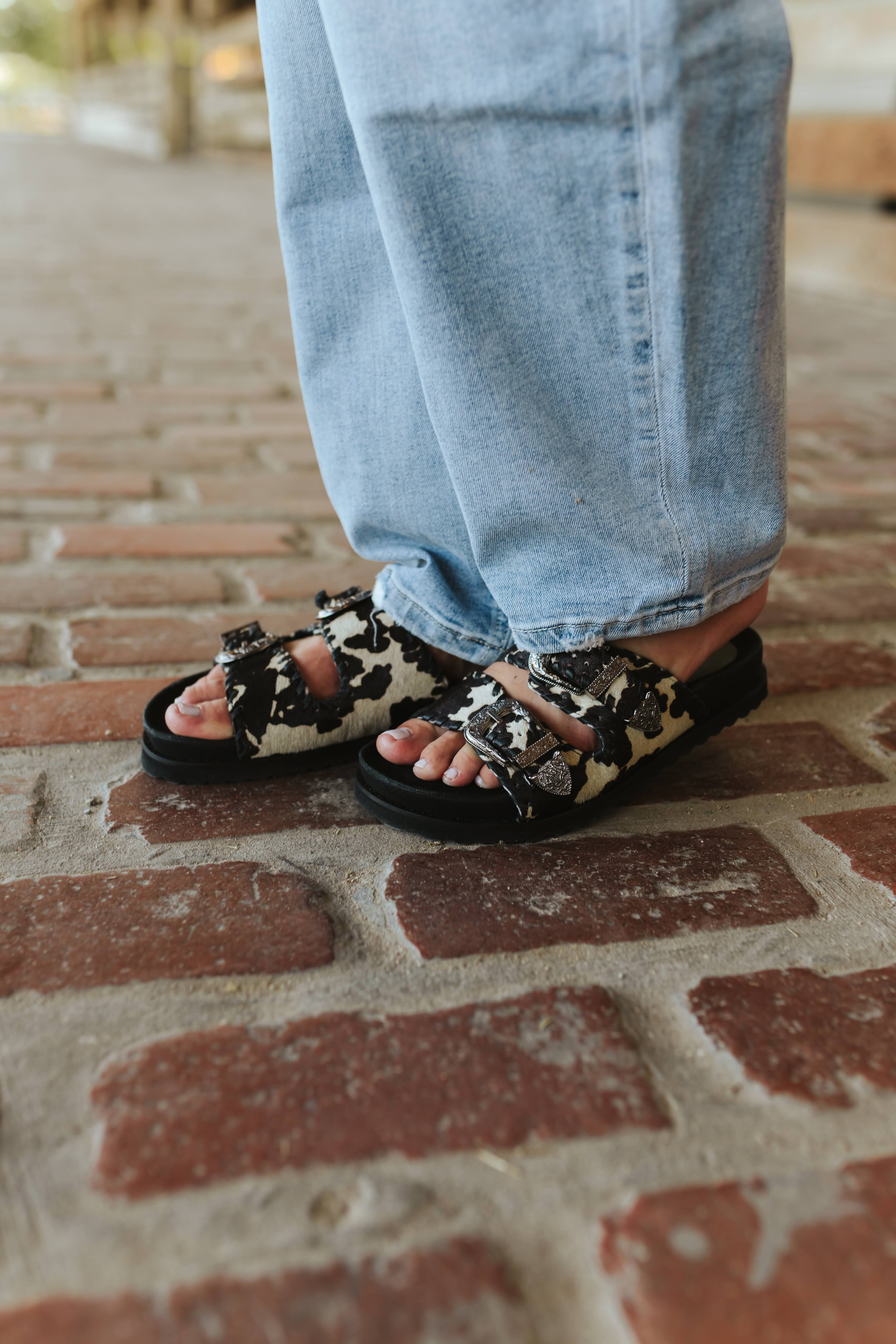 Western Cowhide Double Buckle Leather Sandals