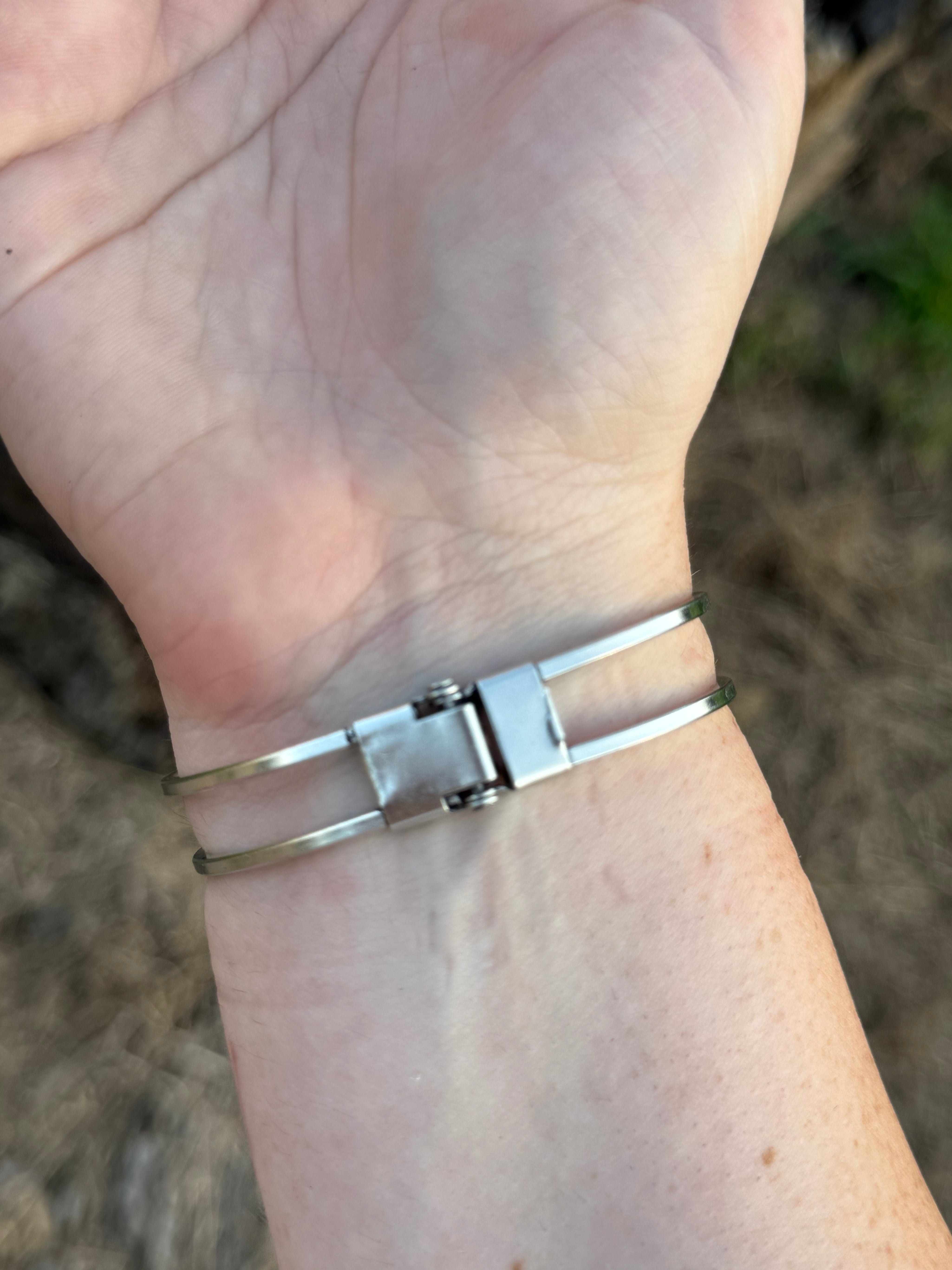 Cardinal Sky Turquoise Hinge Bracelet