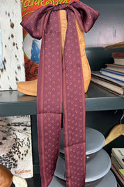 Lucky Horseshoe Twilly - Maroon