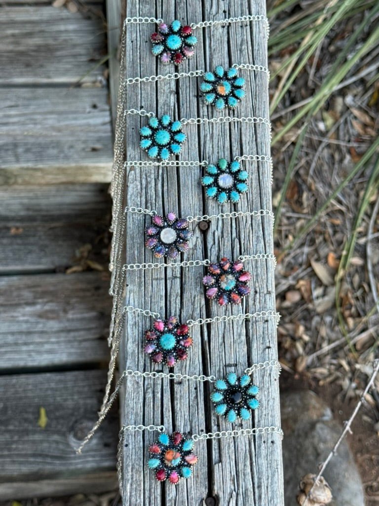 Authentic Wildflower Blossom Chain NecklaceOnyx