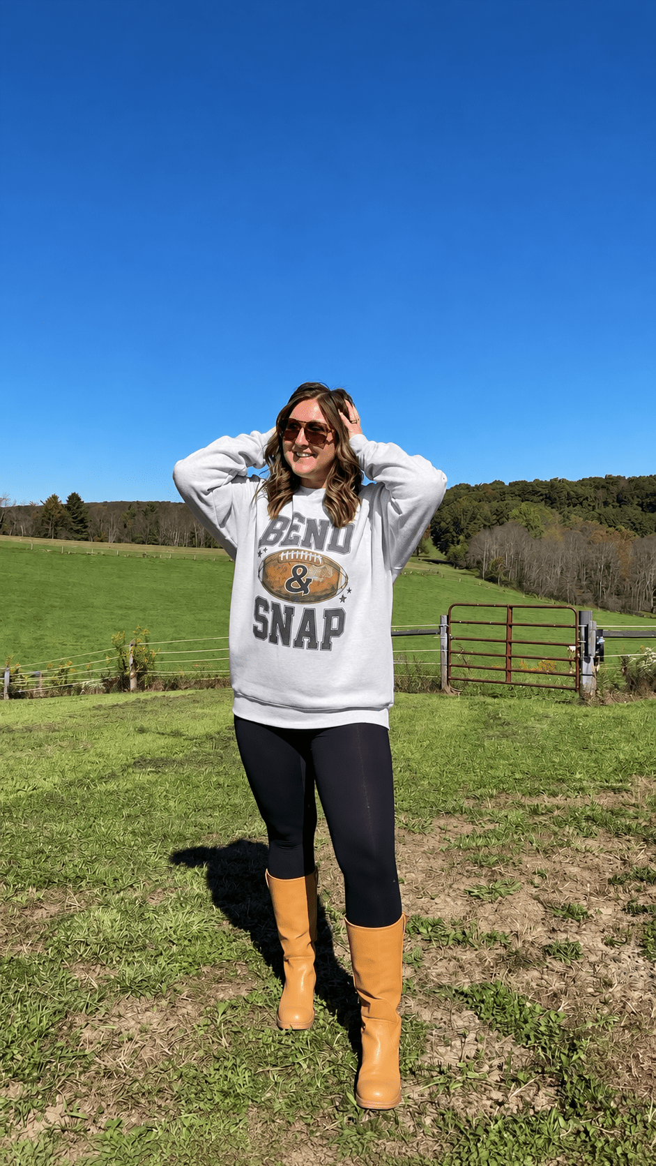 Bend & Snap Football Graphic SweatshirtOatmealS