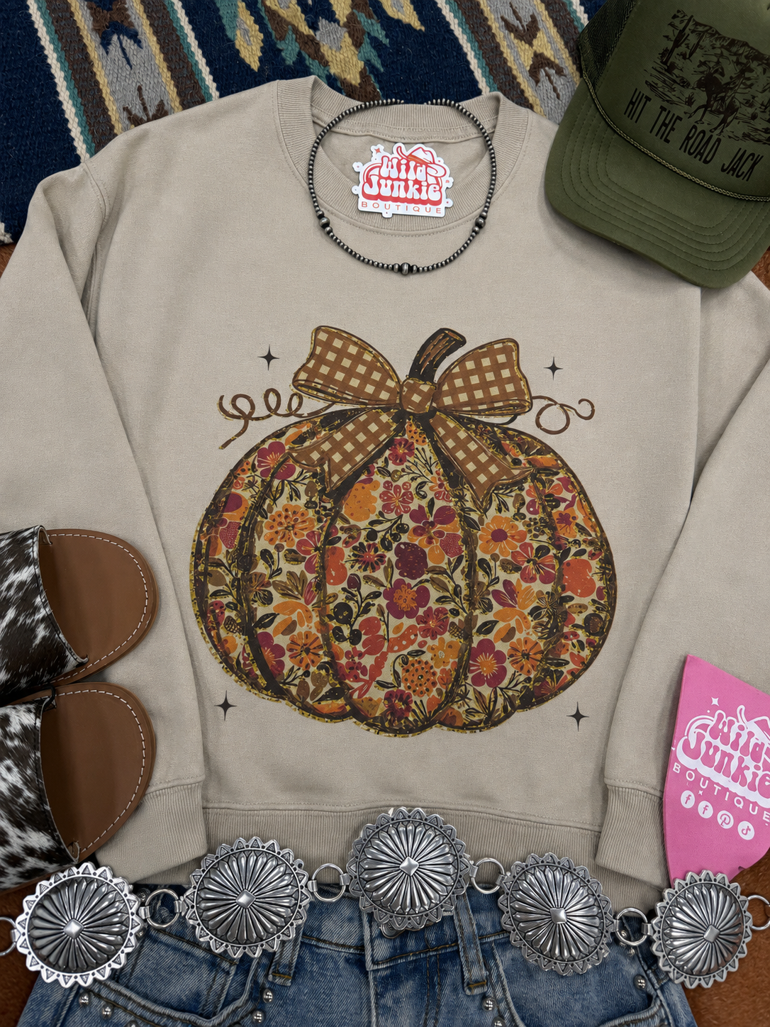 Floral Bow Pumpkin Graphic Sweatshirt