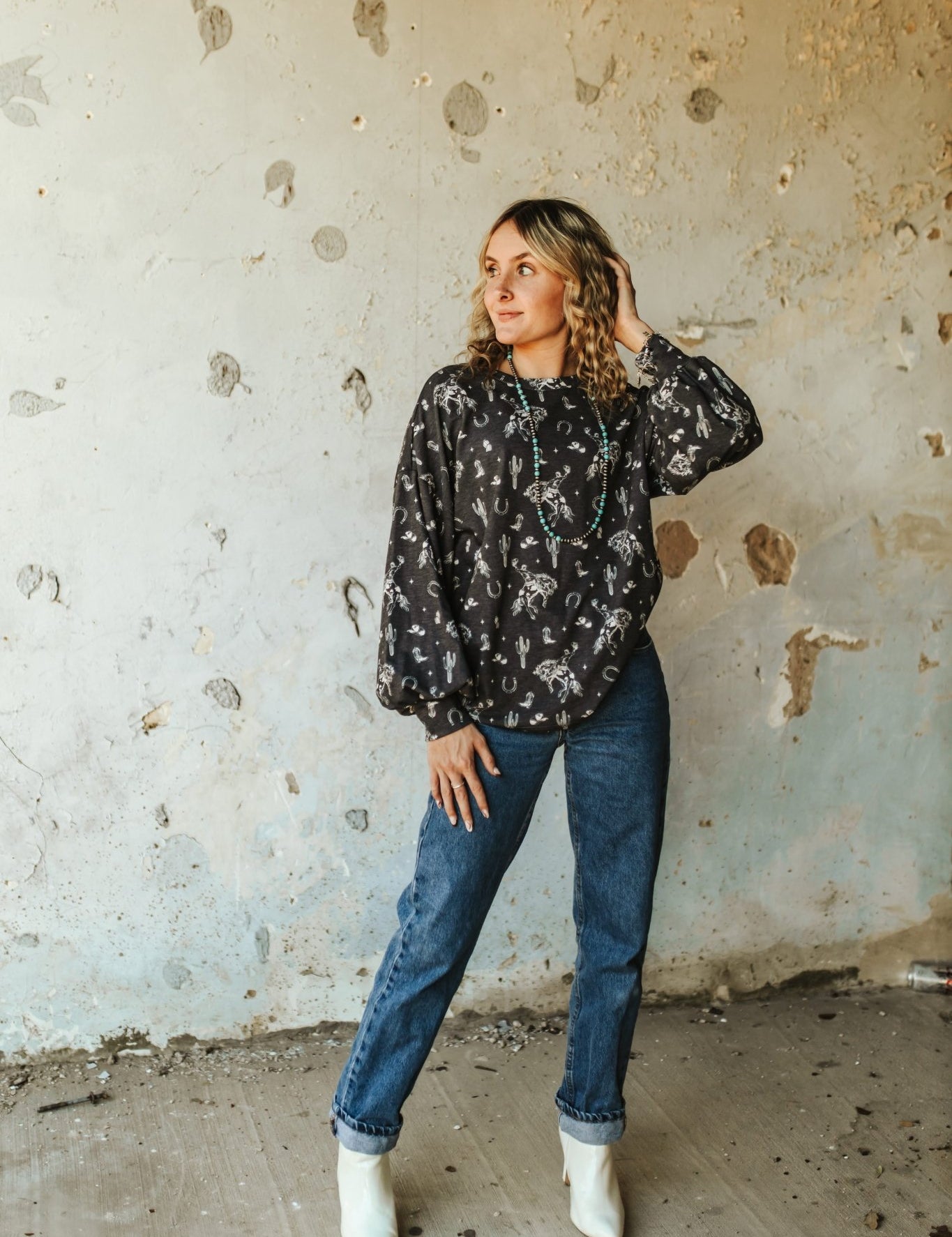 Bucking Horses Graphic SweatshirtS