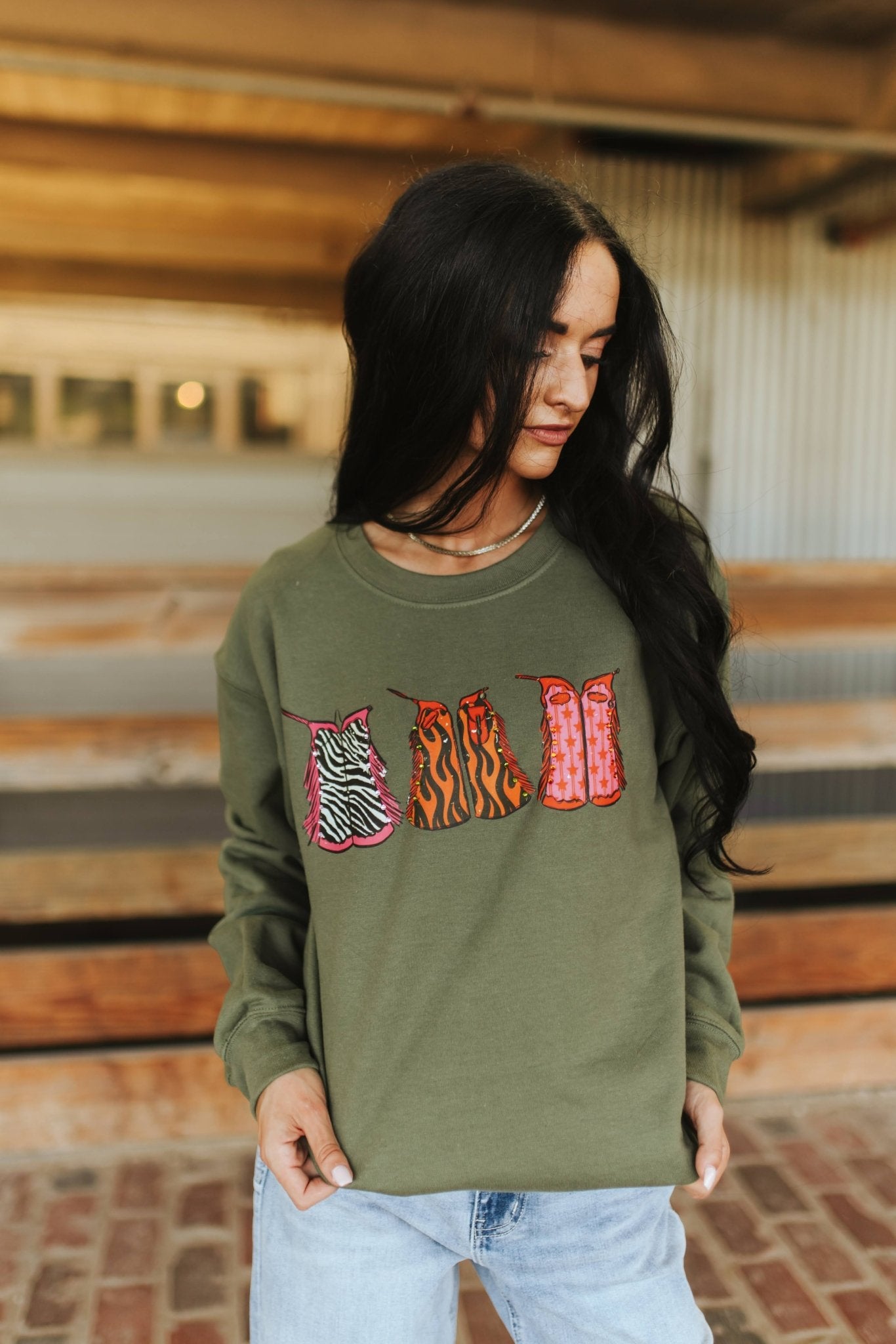 Chappy Boots Western Graphic SweatshirtS