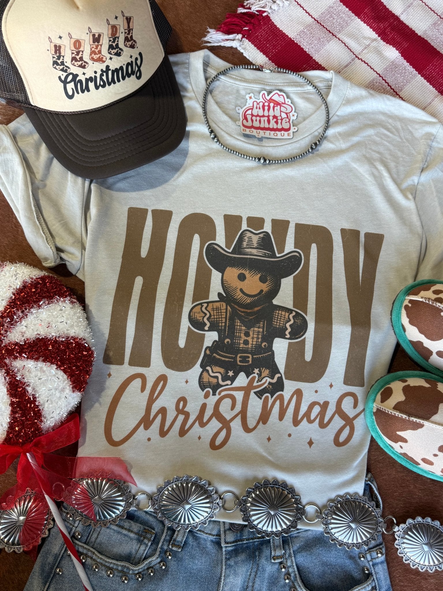Cowboy Gingerbread Howdy Christmas Graphic TeeCementS