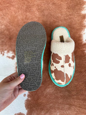 Cream Teal Cow Print Slippers6