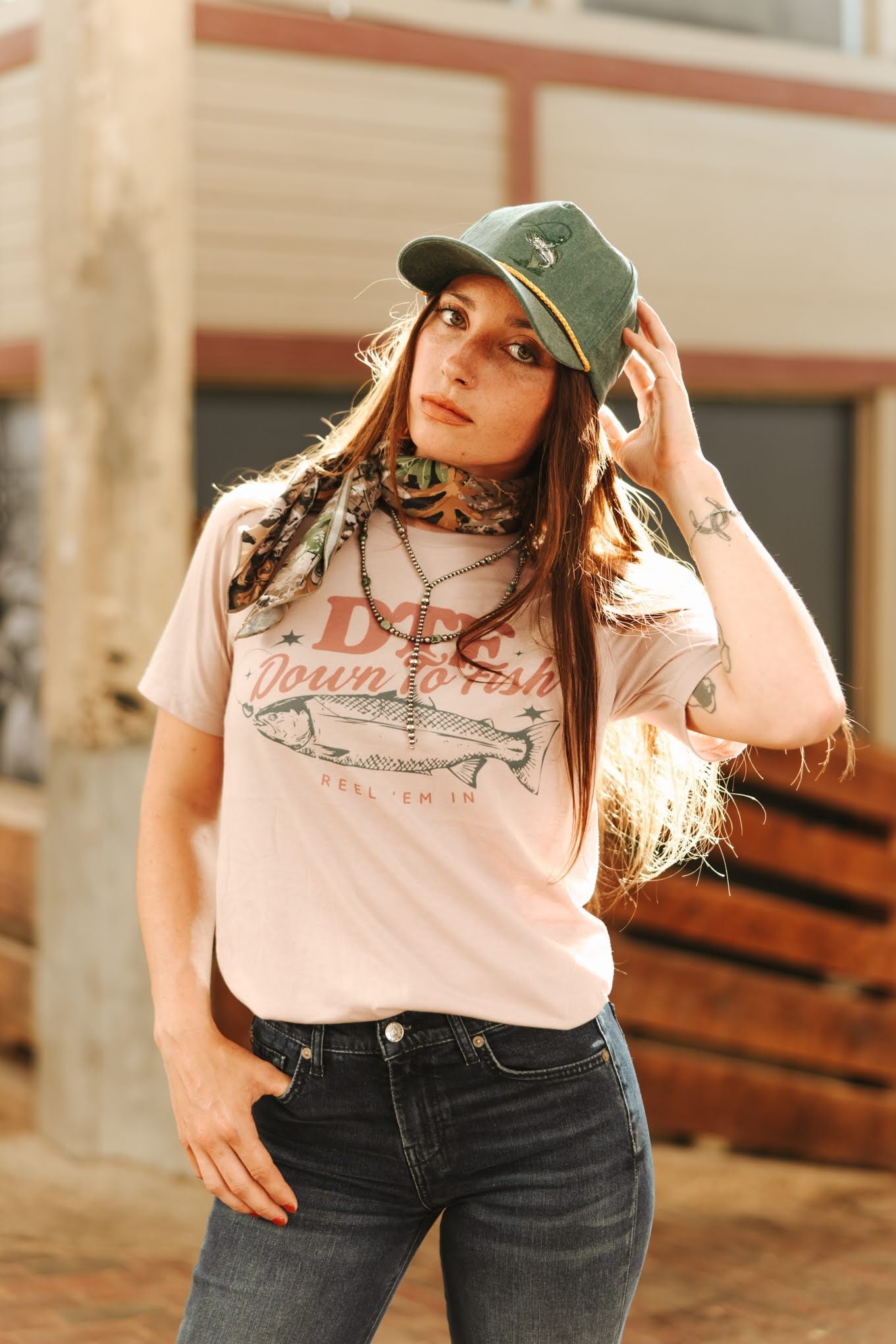 Down To Fish Graphic TeePink GravelS