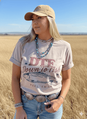 Down To Fish Graphic TeePink GravelS