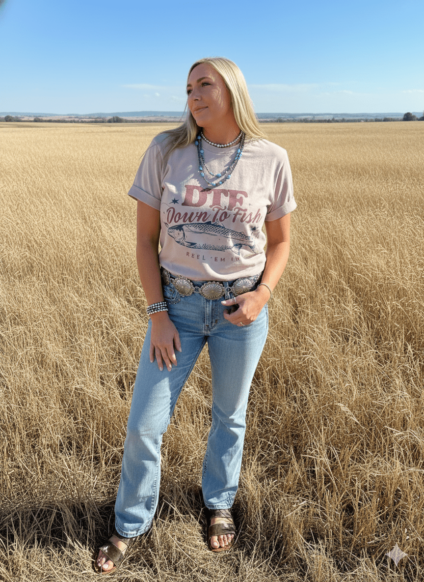 Down To Fish Graphic TeePink GravelS