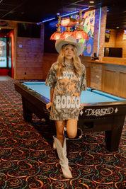 Electric Rodeo Oversized Graphic TeeXS/S