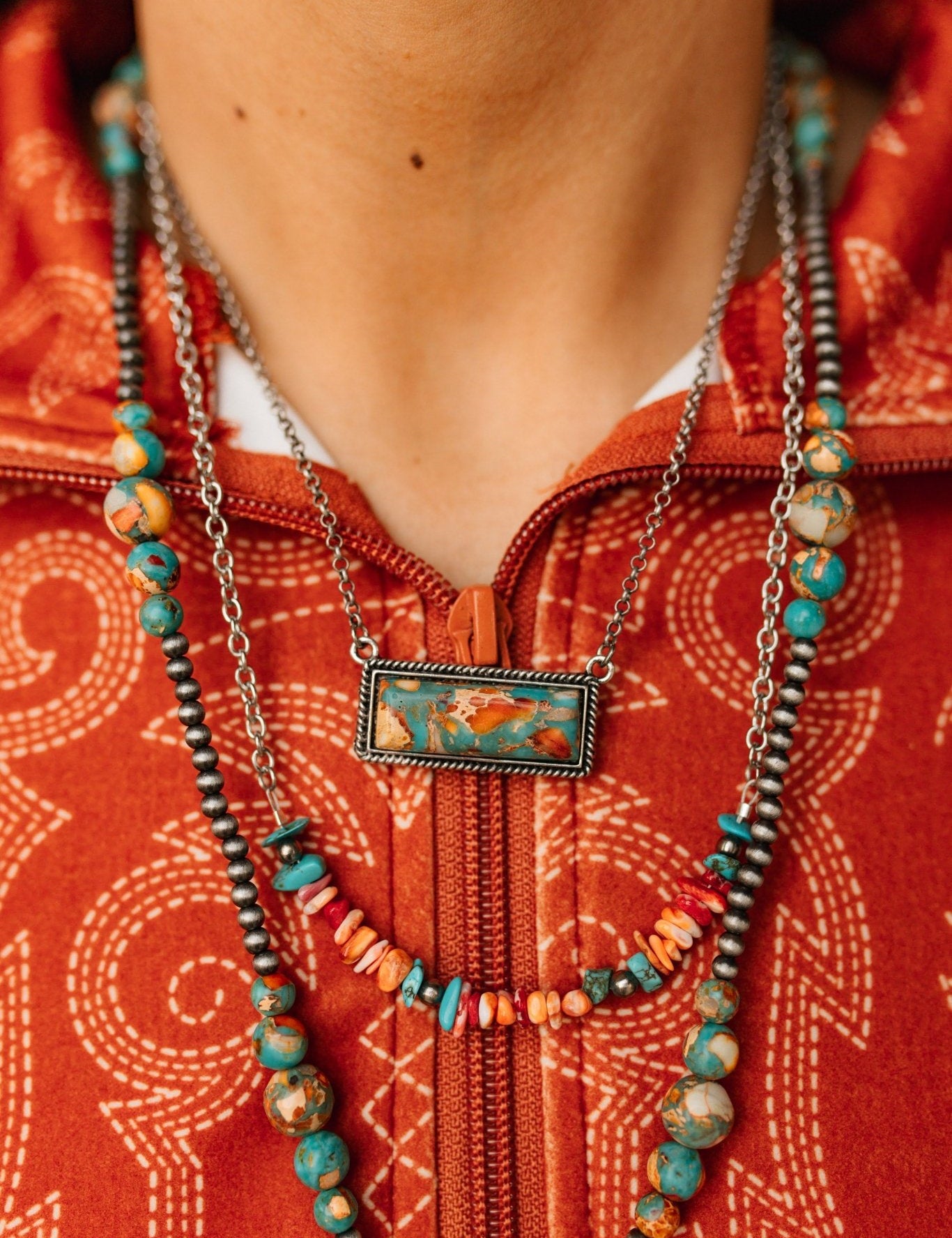 Faux Spiny Bar Necklace