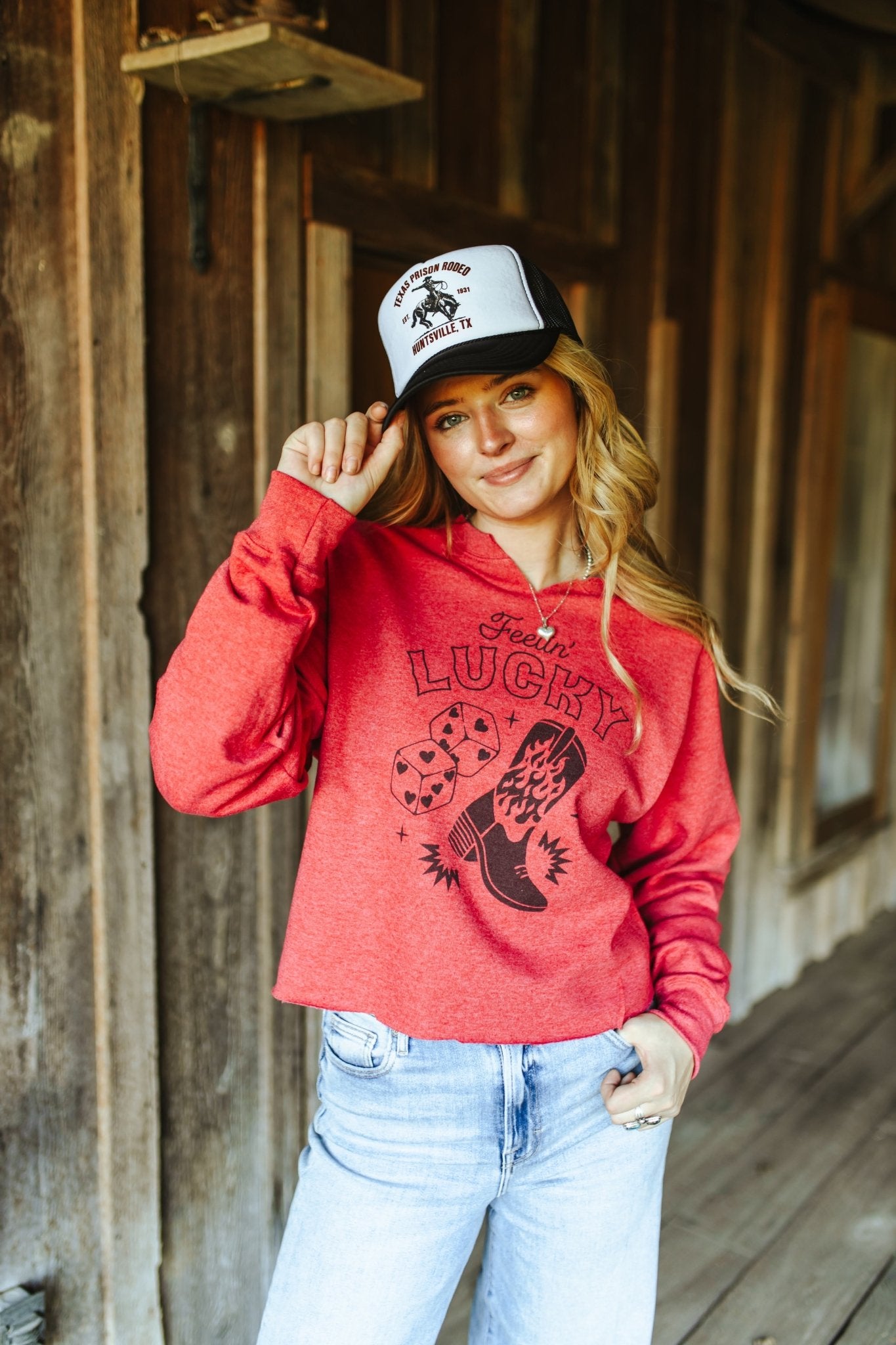 Feelin&#39; Lucky Raw Hem V - Neck Crop Graphic SweatshirtHeather RedS