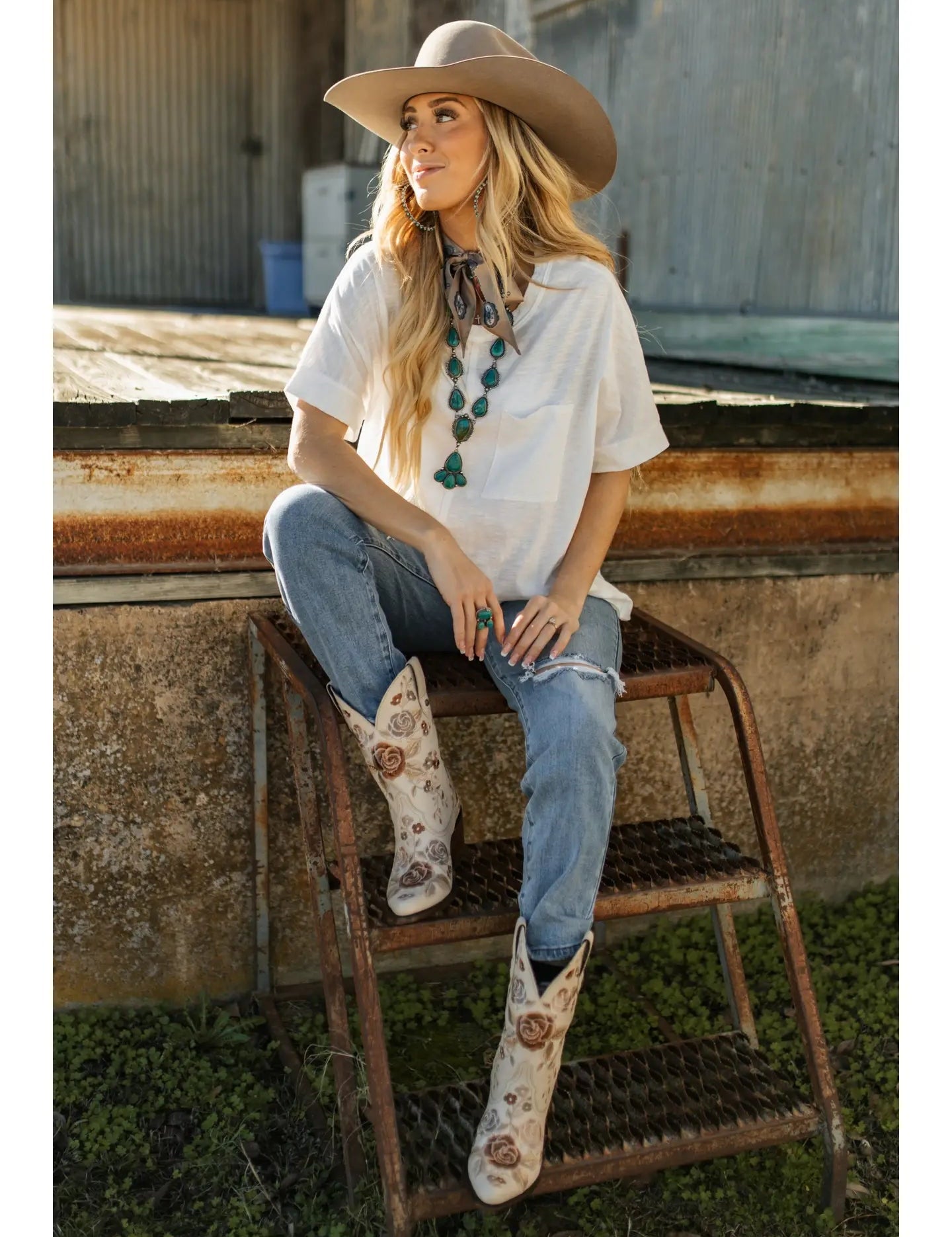Front Pocket Short Sleeve TopS