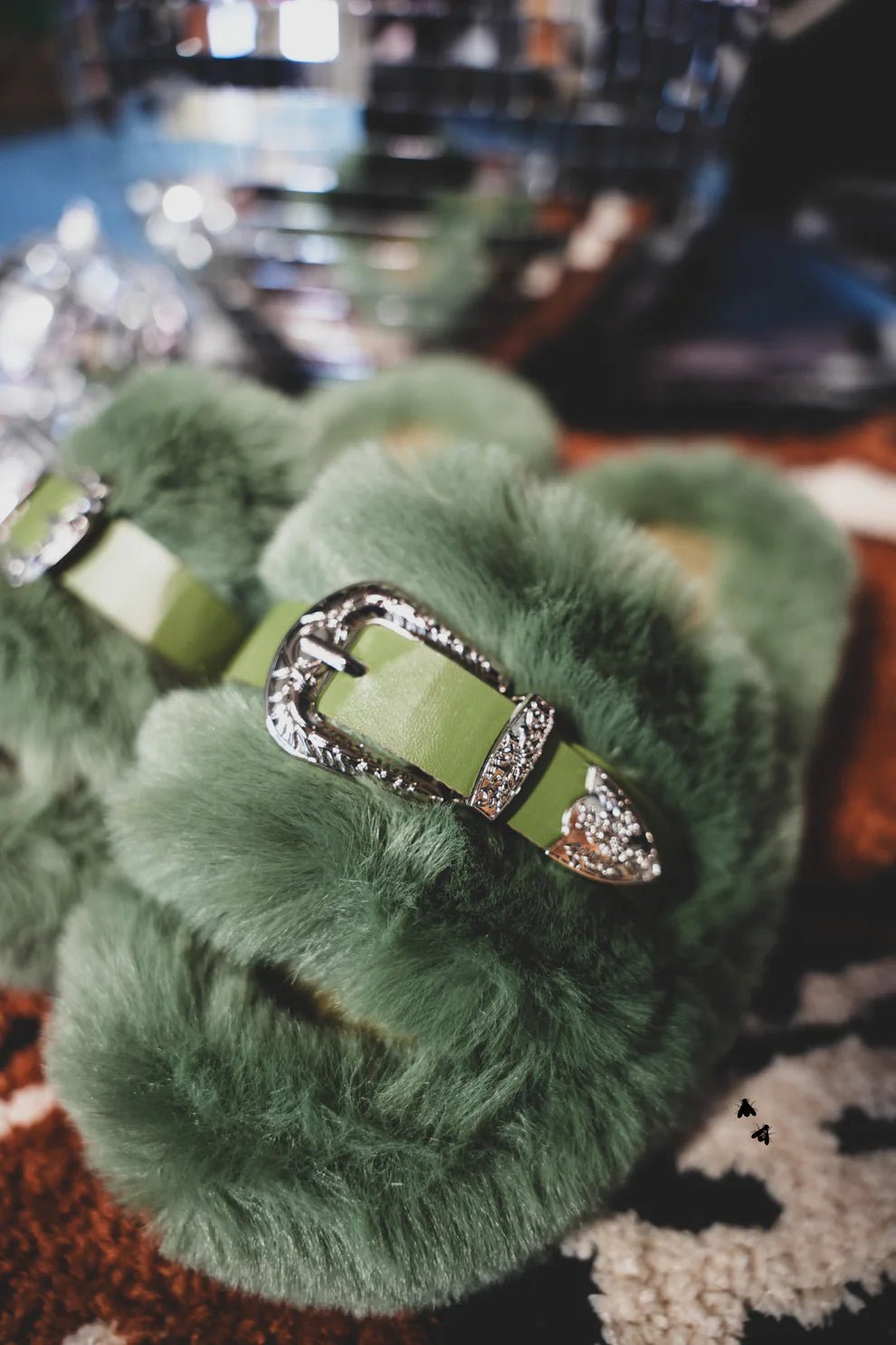 Fuzzy Buckle Slides - OliveS - 5/6