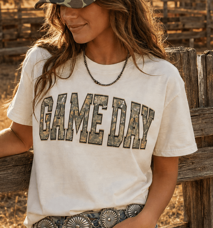Gameday Graphic TeeNaturalS