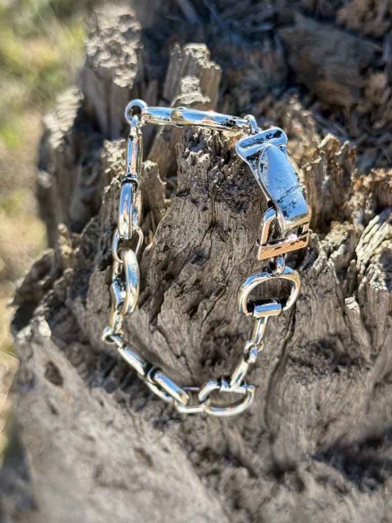Gold Snaffle Bit Magnetic Bracelet