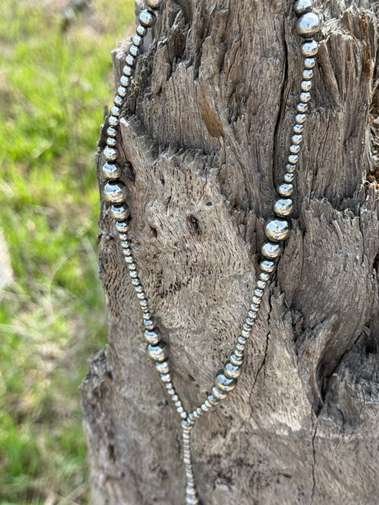 Graduated Hematite Pearl Lariat Necklace
