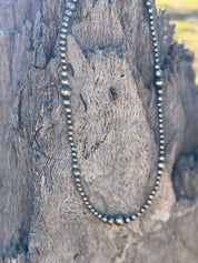 Graduated Pearl Beaded Choker