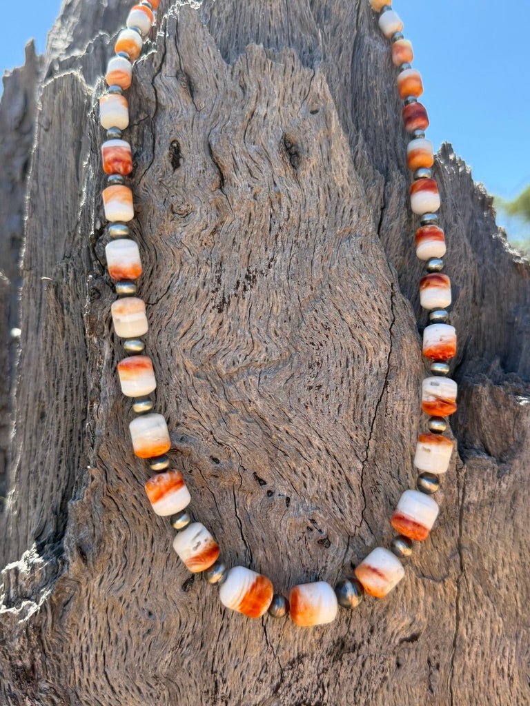 Graduated Spiny Oyster Barrel Beaded Necklace