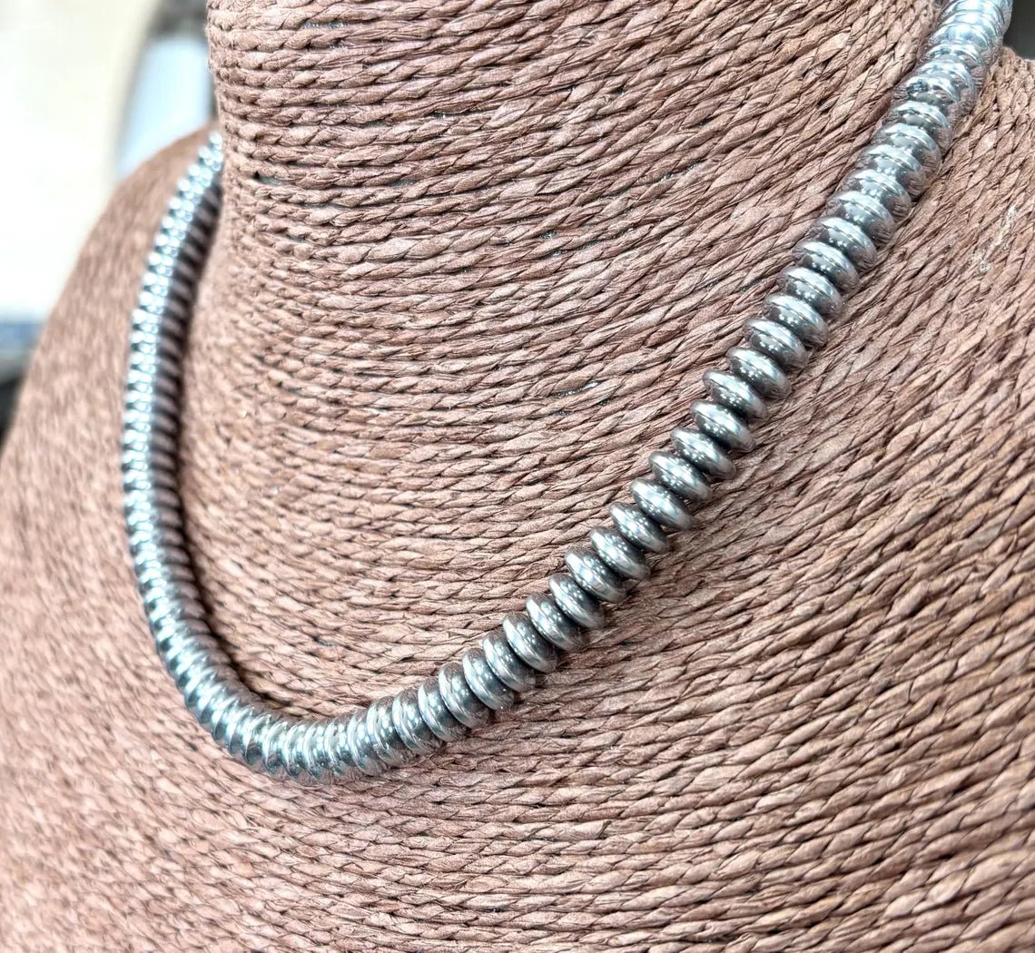 Hematite Ridge Saucer Beaded Choker