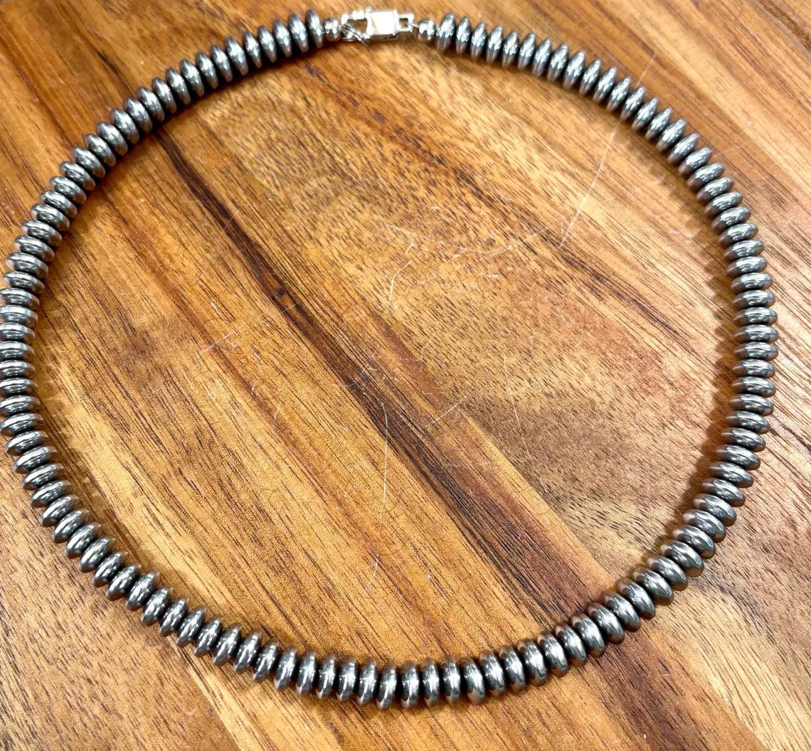 Hematite Ridge Saucer Beaded Choker