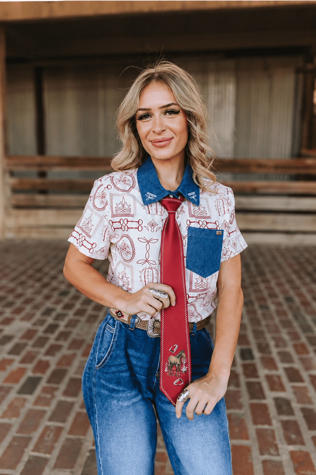Horse Buckstitch Western Tie