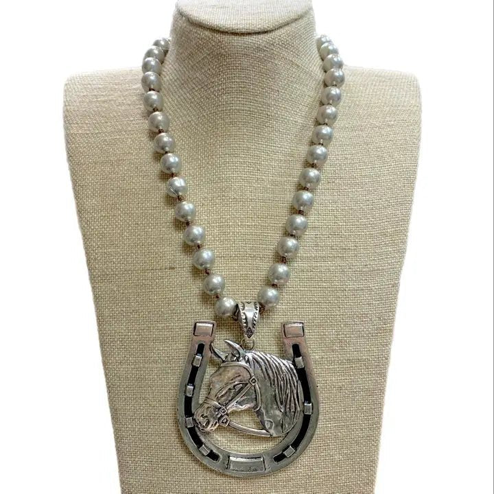 Horse Shoe Pendant Necklace