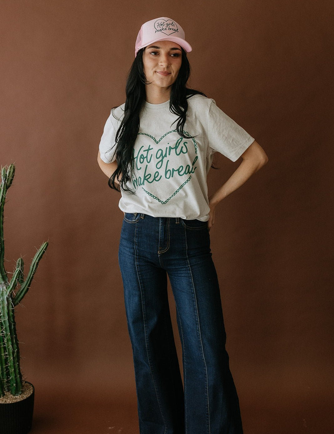 Hot Girls Make Bread Graphic TeeCementS