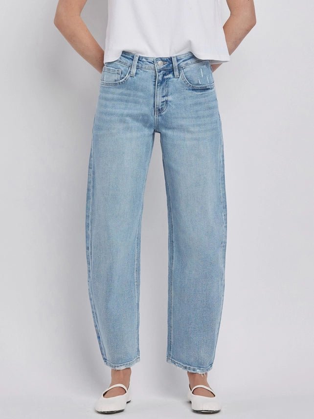 Light Wash Relaxed Barrel Leg Jeans25