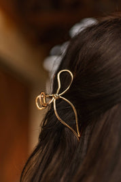 Metal Bow Hair ClawSilver