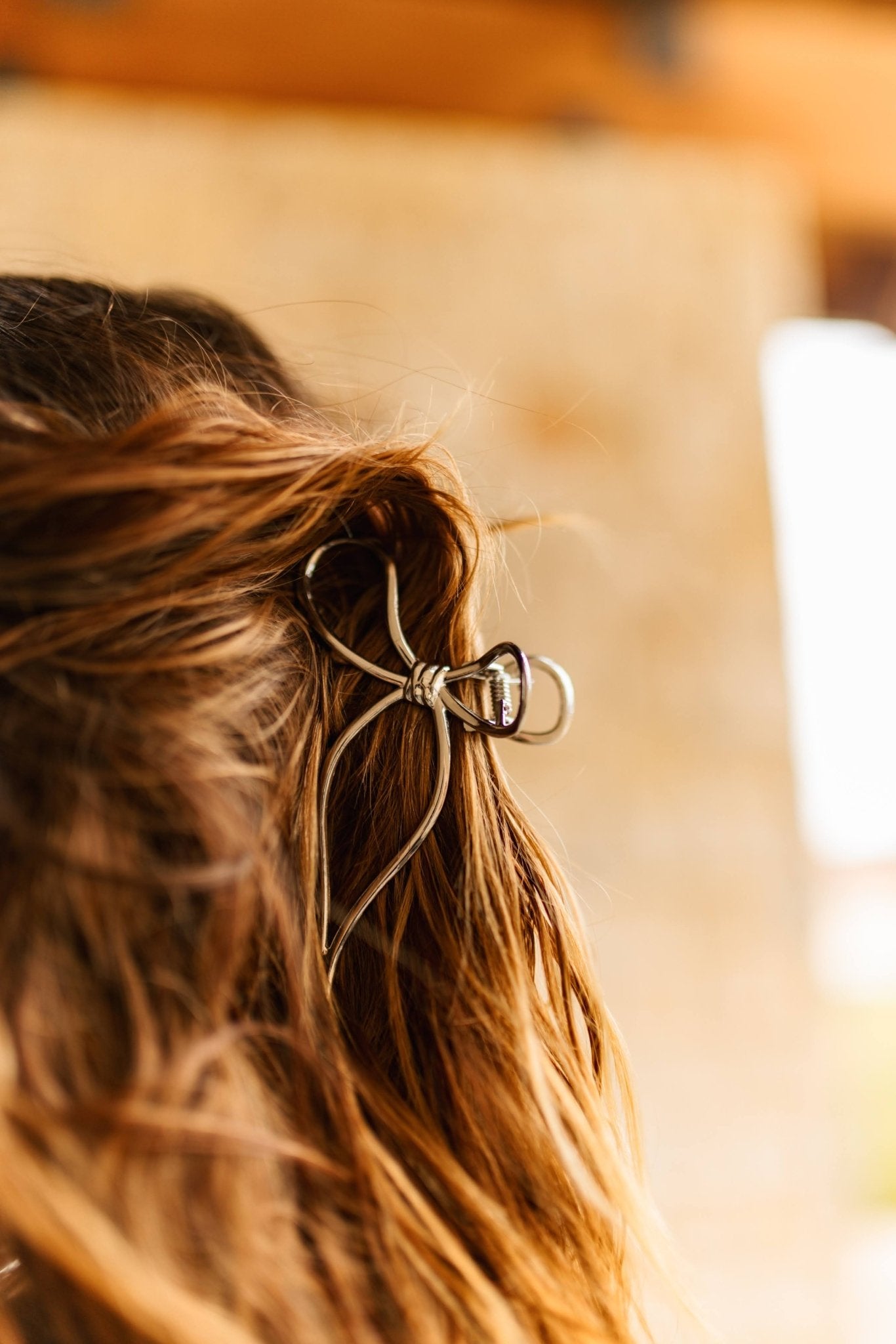 Metal Bow Hair ClawSilver